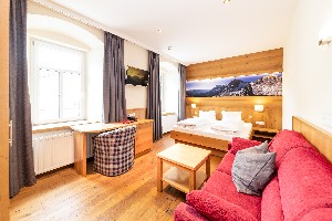 Hotel HEITZMANN AM STADTPLATZ wakacje