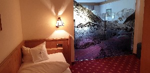 Hotel MALERHAUS wakacje