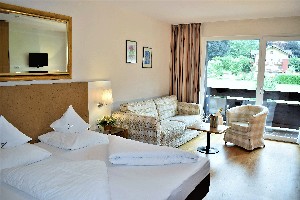 Hotel MALERHAUS wakacje