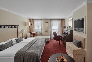 Hotel LEBENBERG SCHLOSSHOTEL wakacje