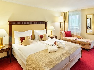 Hotel LEBENBERG SCHLOSSHOTEL wakacje