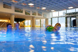 Hotel FERIENCLUB BELLEVUE wakacje