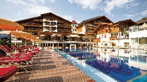 Hotel ALPENPARK RESORT wakacje