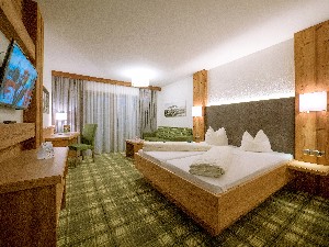 Hotel ALPHOF wakacje