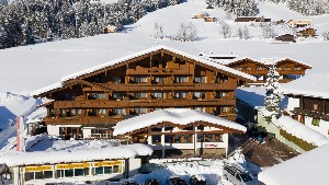 Hotel ALPHOF wakacje