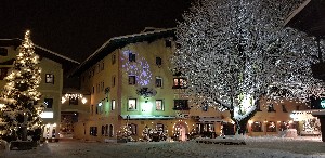 Hotel DER KIRCHENWIRT wakacje