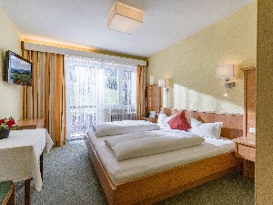 Hotel HARMONY HOTEL HARFENWIRT wakacje
