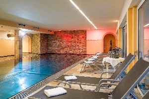 Hotel HARMONY HOTEL HARFENWIRT wakacje