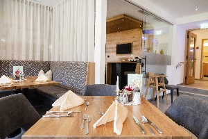 Hotel SCHNEEBERGER wakacje
