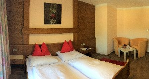 Hotel SIMMERLWIRT wakacje