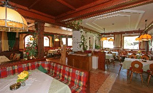 Hotel SIMMERLWIRT wakacje