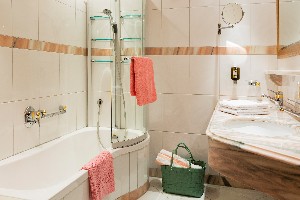 Hotel NEUHAUS ZILLERTAL RESORT wakacje