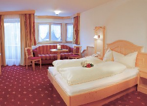 Hotel PANORAMAHOTEL SCHWENDBERGERHOF wakacje