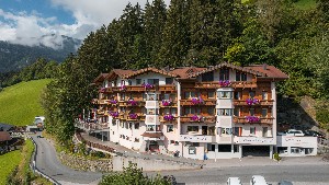 Hotel PANORAMAHOTEL SCHWENDBERGERHOF wakacje