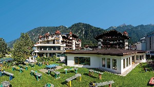 Hotel SPORT & SPA HOTEL STRASS wakacje