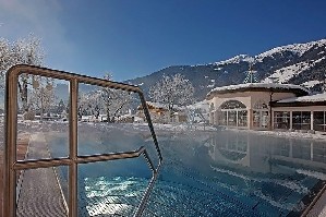 Hotel LANDGUT ZAPFENHOF wakacje