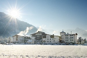 Hotel LANDGUT ZAPFENHOF wakacje