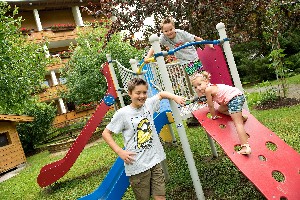 Hotel LANDGUT ZAPFENHOF wakacje