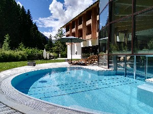 Hotel ZEDERN KLANG wakacje