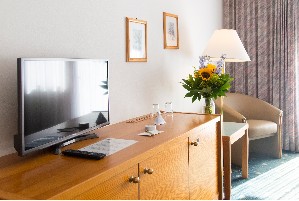 Hotel ALPENHOTEL WEITLANBRUNN wakacje