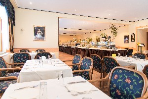 Hotel ALPENHOTEL WEITLANBRUNN wakacje