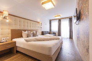 Hotel CASTEL wakacje