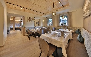 Hotel CASTEL wakacje