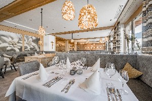 Hotel ALPENROMANTIK HOTEL WIRLERHOF wakacje