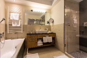 Hotel FLIANA wakacje