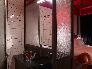 Urban Double Room (with balcony)