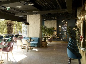 Bar - Restaurant