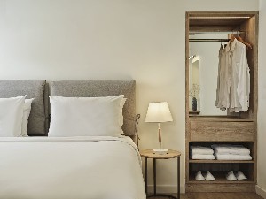 Classic Suite (MountainView)