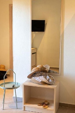 sample room