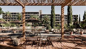 Hotel s bazénem