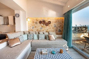 Hotel EKATI MARE BOUTIQUE HOTEL & SUITES wakacje