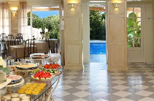 Hotel NEFELI wakacje