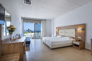Premium Sea View Room