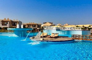 Hotel s bazénem