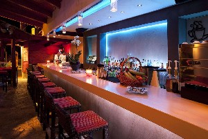 Hotel AXOS HOTEL APARTMENTS wakacje