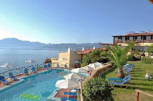 Resort s bazénem