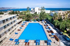 Hotel s bazénem