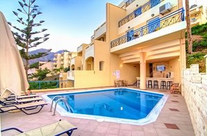 Hotel s bazénem