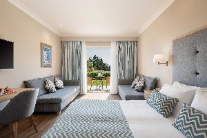 Hotel PILOT BEACH RESORT wakacje