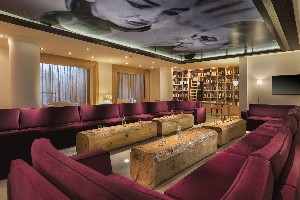 Veranda Lounge Bar