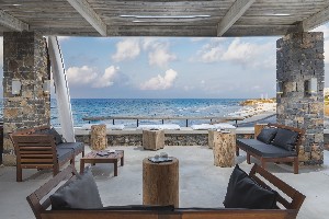 Yachting Bar