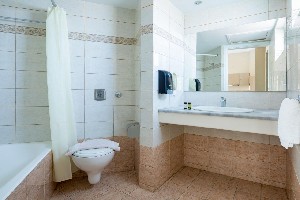 Hotel NIREAS wakacje