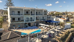 Hotel s bazénem