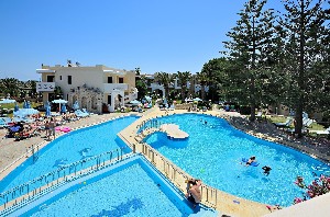 Hotel s bazénem