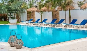 Hotel s bazénem