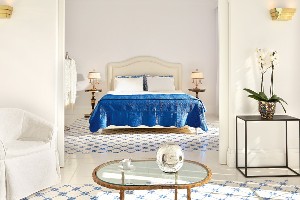 MainBuilding FamilySuite